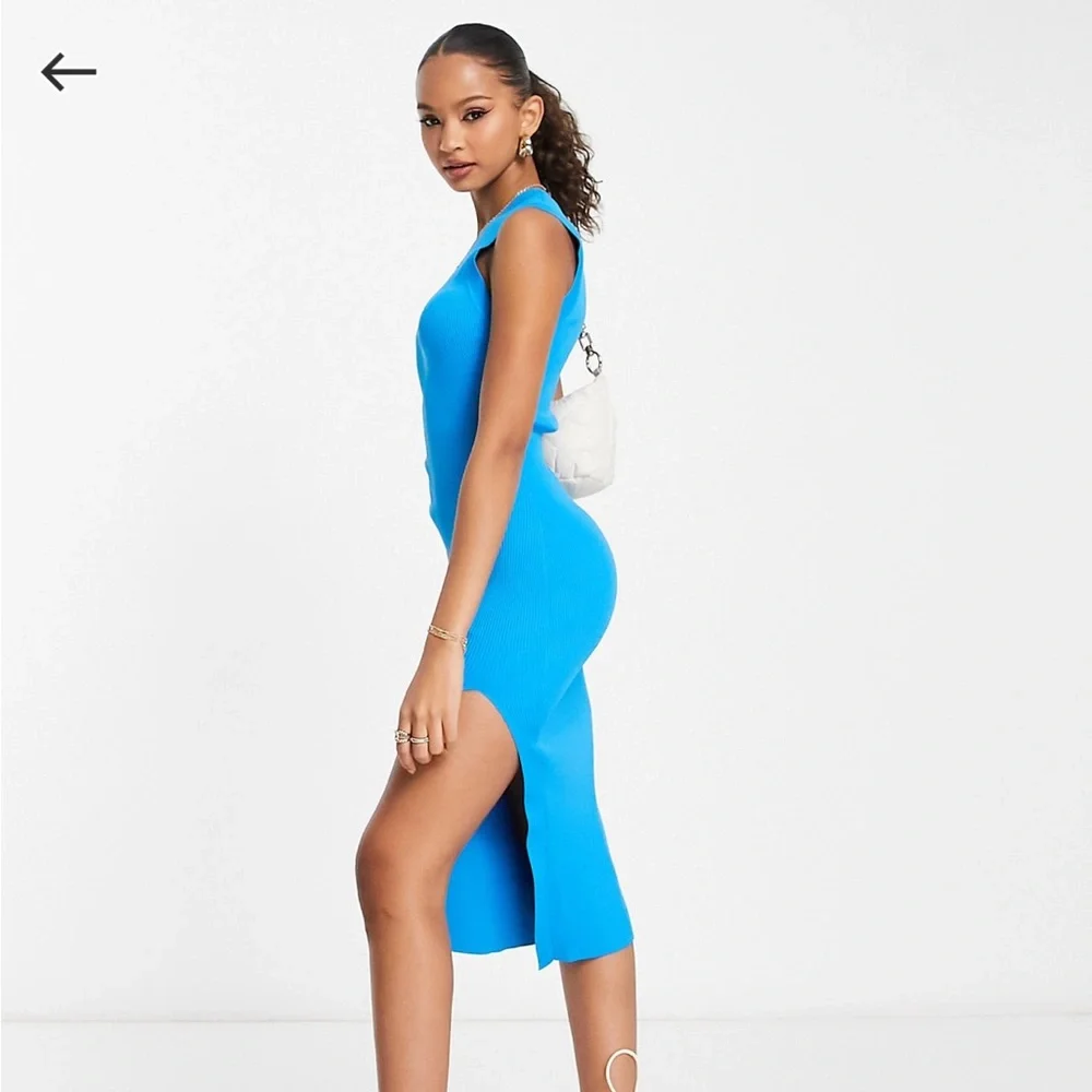 ASOS (Urban Revivo) Sleeveless Knit Midi Dress with Slit in Blue - Picture 3 of 6